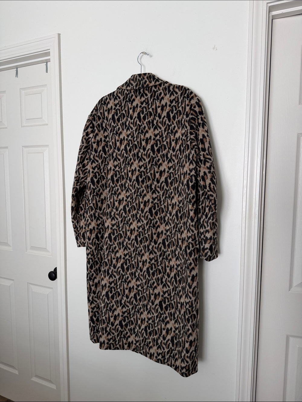 Z Supply Leopard Print Long Coat Black & Tan Car Coat Medium - Picture 8 of 8